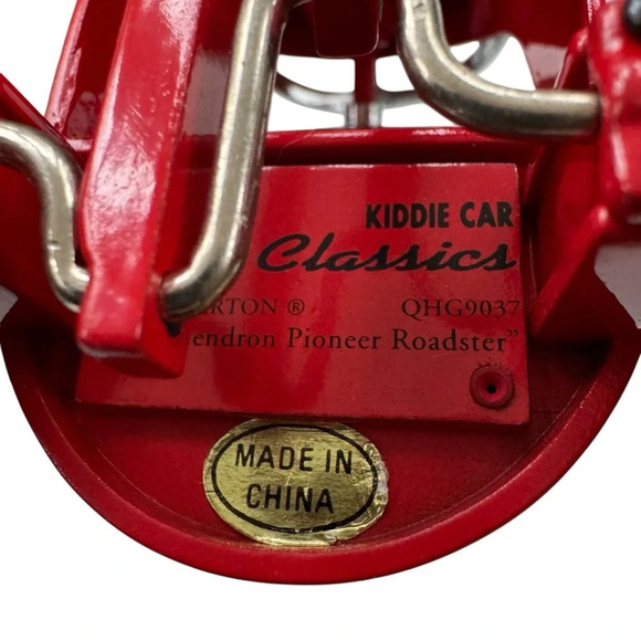 NWT Hallmark Vintage Kiddie Car Classics 1940
Gendron Roadster Pedal Car Red - Picture 13 of 15